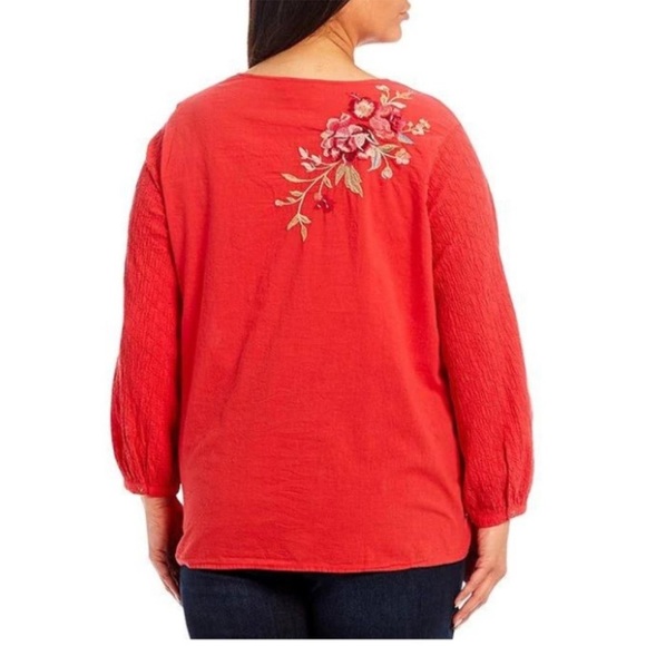 JOHNNY WAS sonya popover blouse red Hawaiian 2XL - Picture 2 of 10